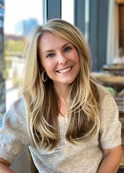 Nicole Isgrig - Sibcy Cline REALTOR